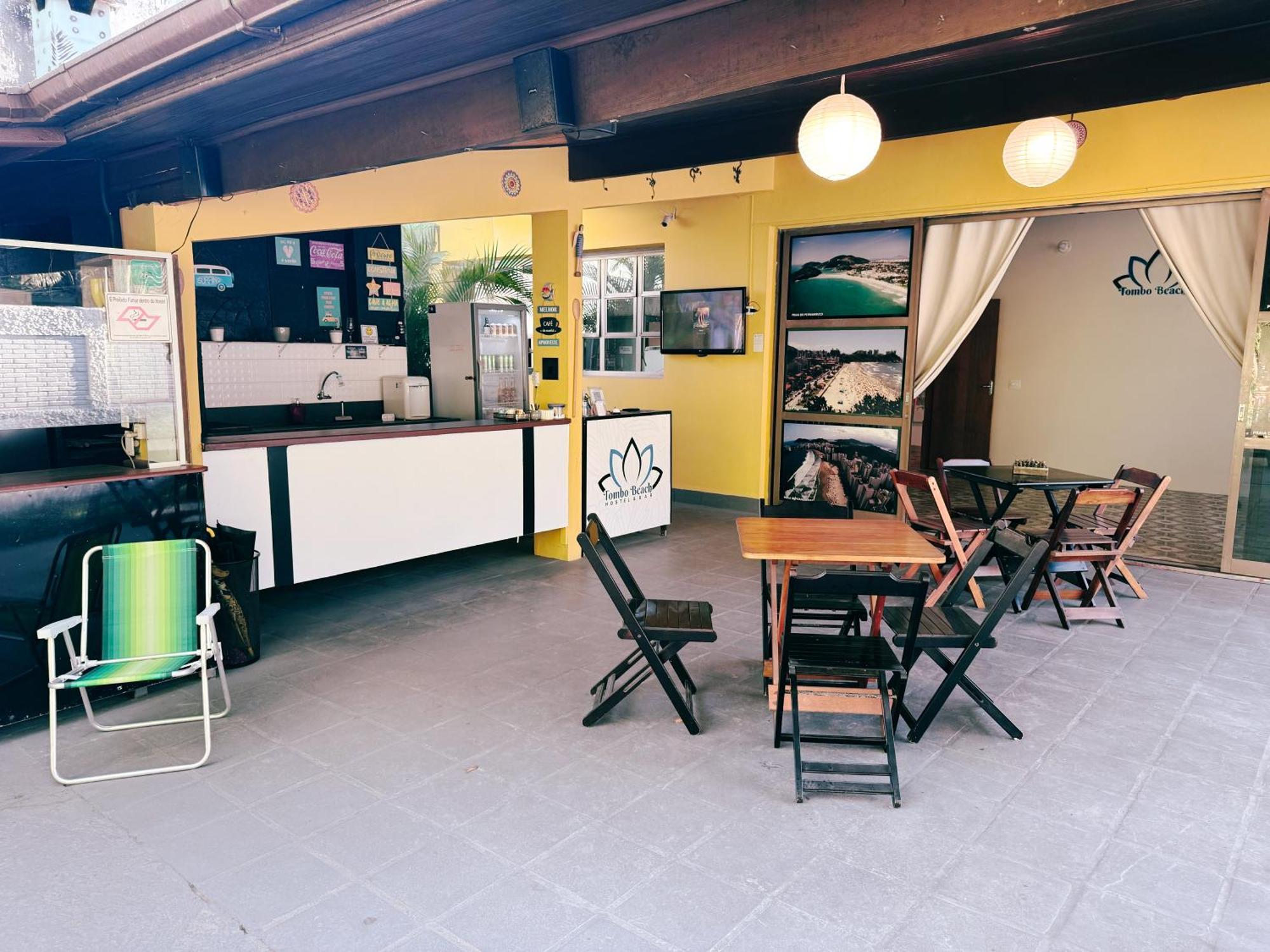 Tombo Hostel&suítes 2* Guarujá
