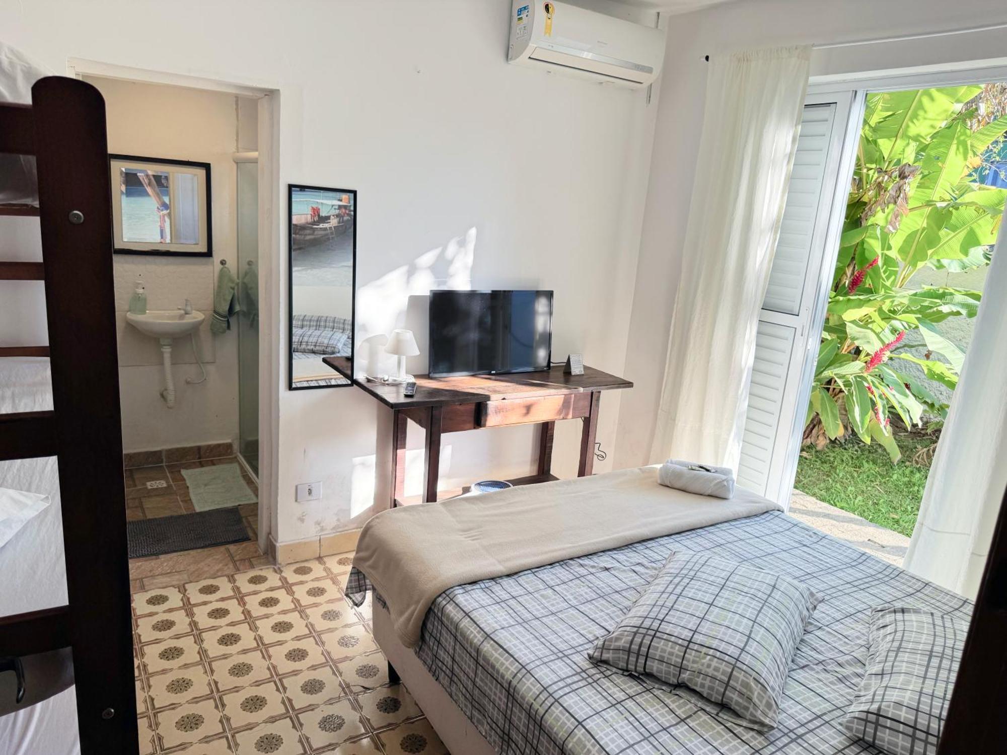 Tombo Hostel&suítes